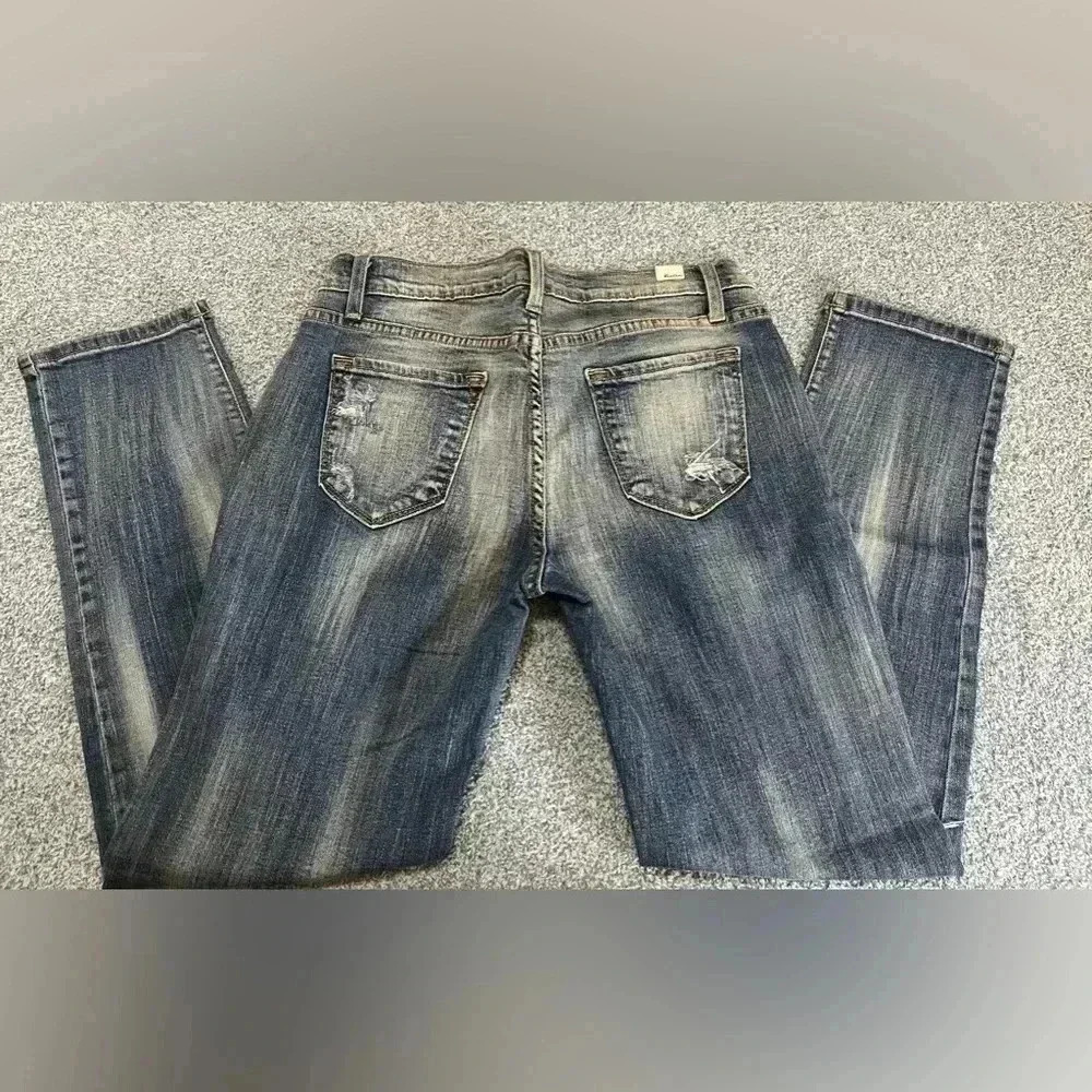 KanCan Women’s Jeans Size 25 Mid Rise Boyfriend Cropped Distressed Blue #1863 - Picture 4 of 9